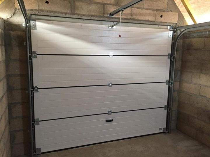 Portes de garage en aluminium à Boissy-l’Aillerie