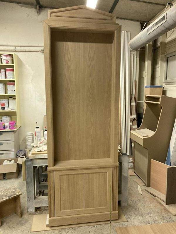 Aménagement bois hêtre sous escalier à Boissy l’Aillerie