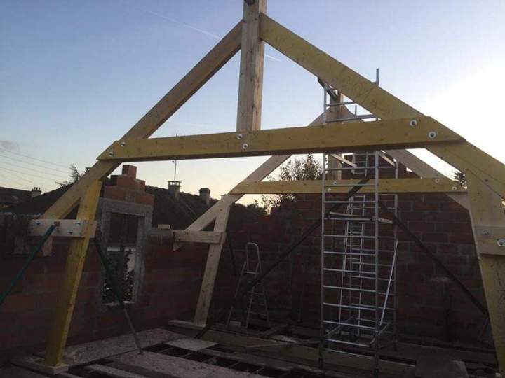 Artisan charpentier bois à Boissy l’Aillerie