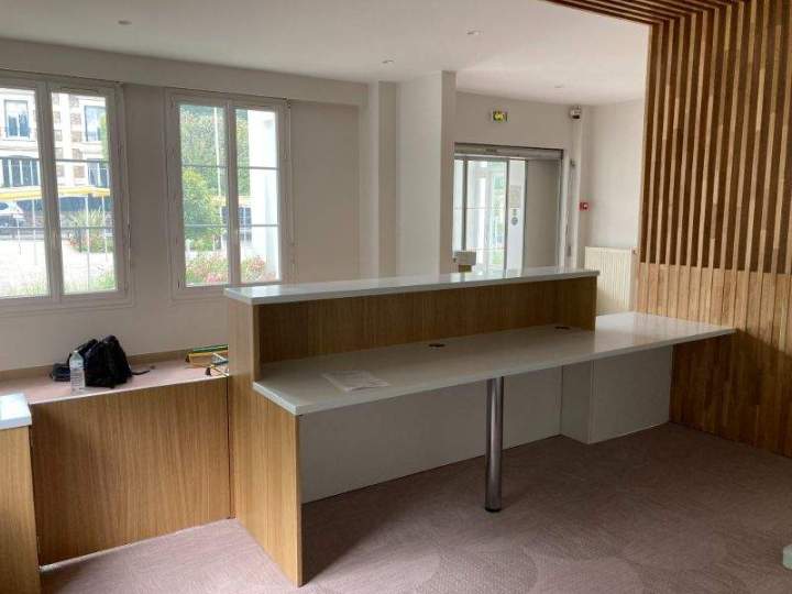 Artisan menuisier création de mobilier à Boissy l’Aillerie