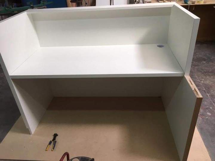 Création de meubles en bois à Boissy l’Aillerie