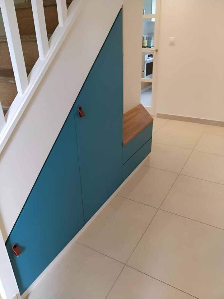 Escalier bois pour maison contemporaine à Boissy l’Aillerie