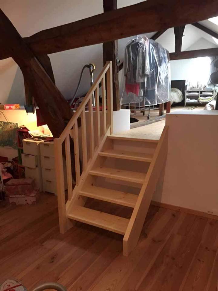 Escalier design bois et metal a Boi 3d8e