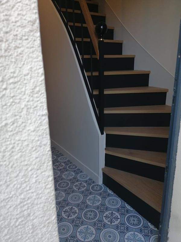 Escalier traditionnel bois a Boissy ab00