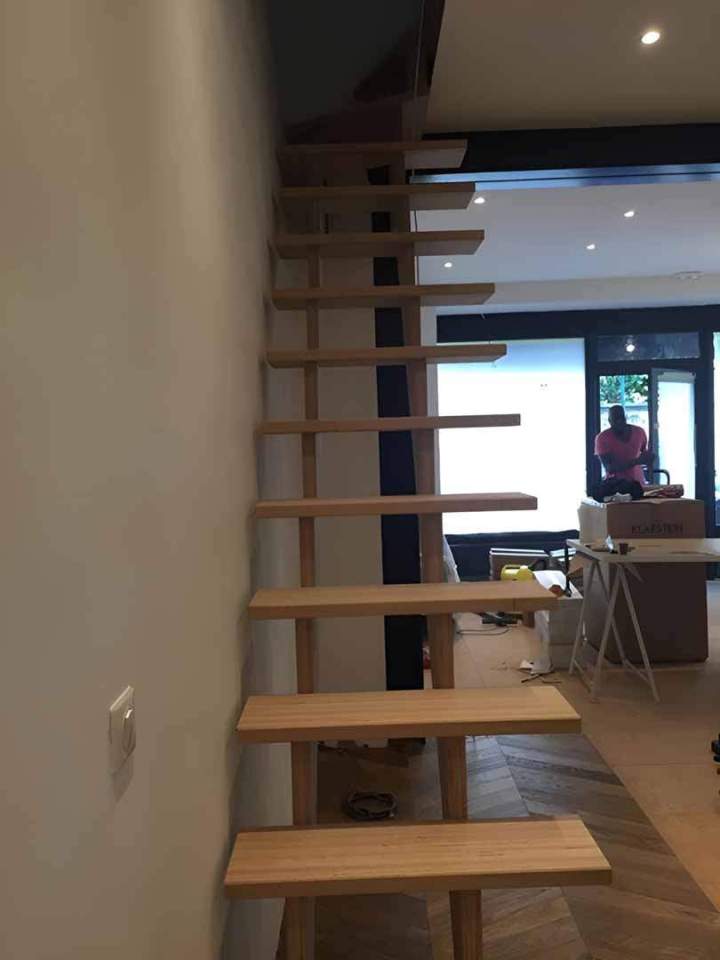 Escalier traditionnel bois a Boissy 80eb