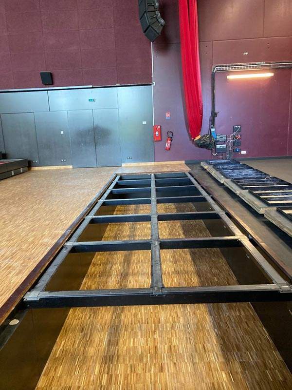 Habillage sécurisé de fosse à Boissy l’Aillerie