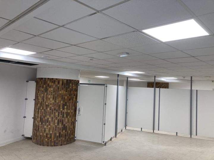 Pose de cloisons à Boissy l’Aillerie