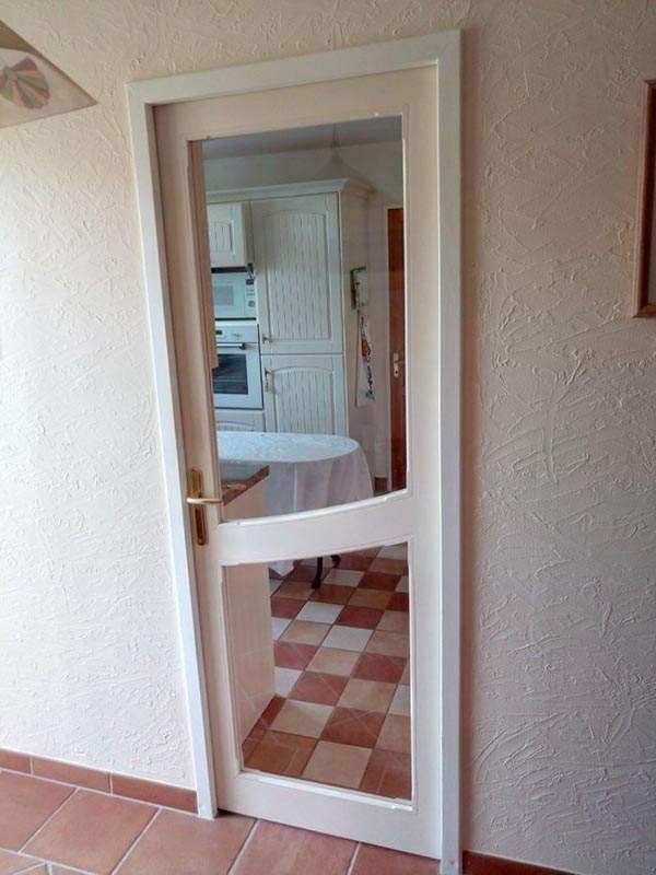 Rénovation de porte intérieure à Boissy l’Aillerie